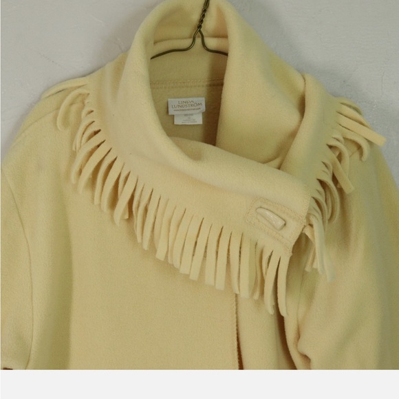 Linda Lundstrom Coat 12 Cream Fleece Fringe Scarf Collar Pockets Toggle Button - Picture 2 of 16